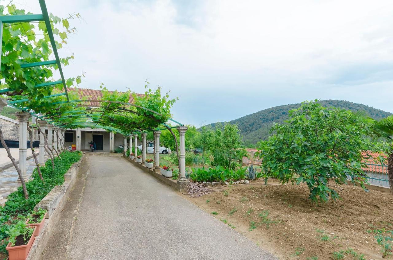 Apartment Luka Rupe Bagian luar foto