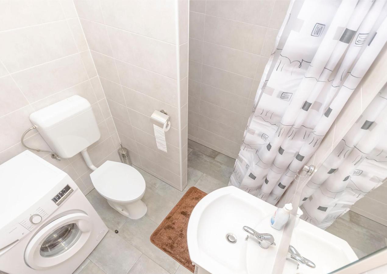 Apartment Luka Rupe Bagian luar foto