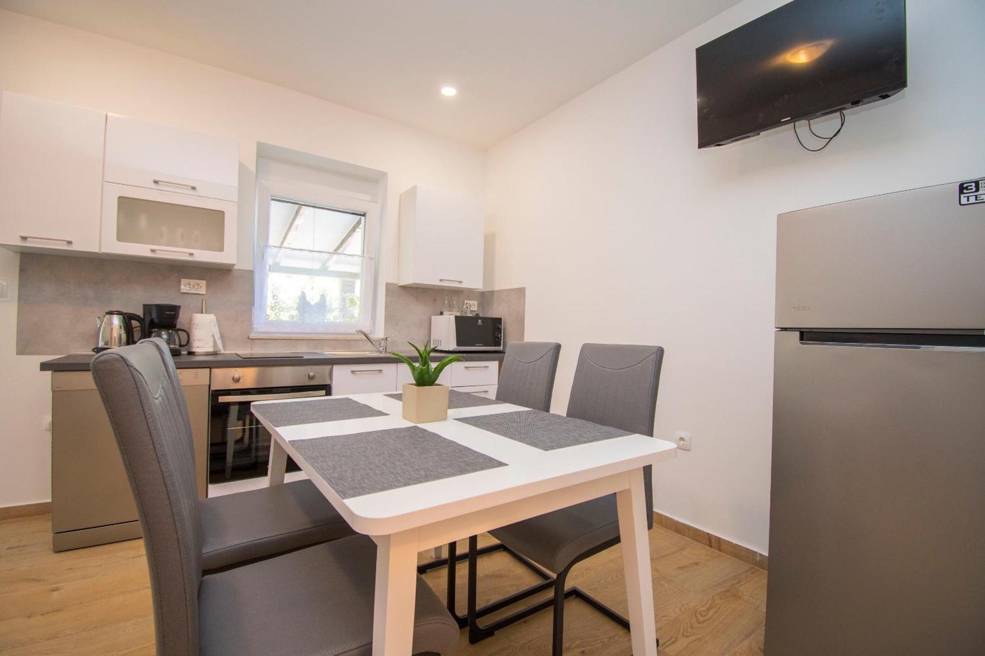 Apartment Luka Rupe Bagian luar foto