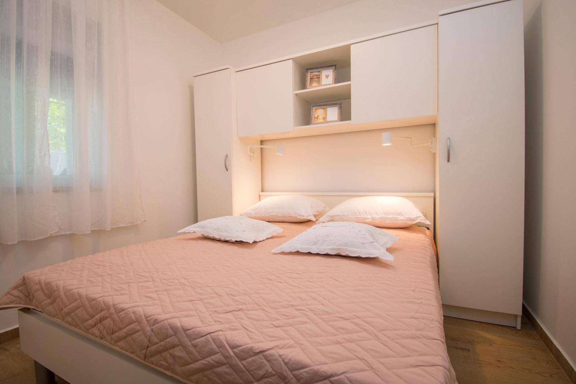 Apartment Luka Rupe Bagian luar foto